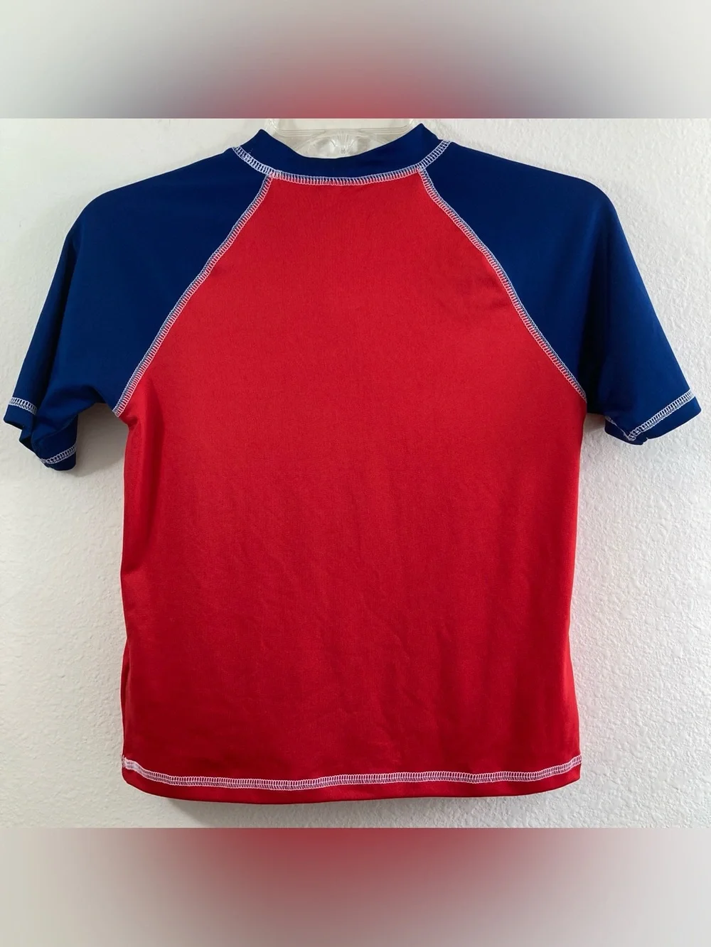 KIMU Surf Kids Rash Guard Swim Shirt Size 10/12 Red Blue Shark